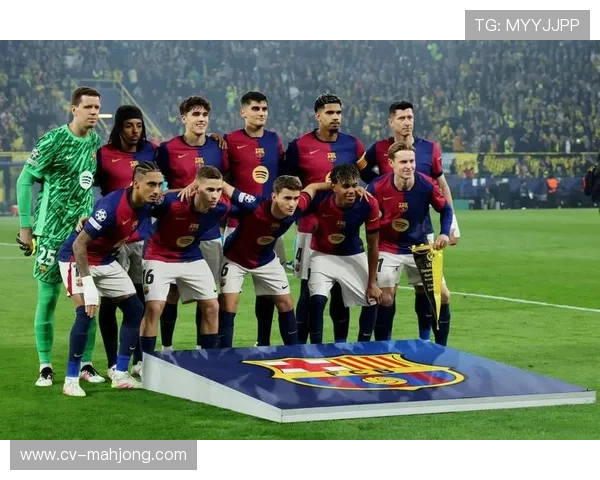 巴萨主帅弗里克：俱乐部稳定至关重要，满意现有阵容竞争力